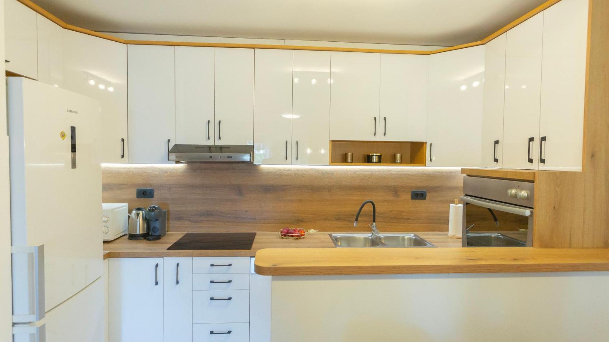 New Delux Green Garden Apartment With Hotube **** スプリト エクステリア 写真
